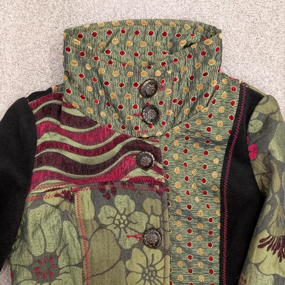 GUC Neslay Paris Women Sz S Jacquard Long Blazer Jacket Black Green Floral Fairy - Picture 8 of 11